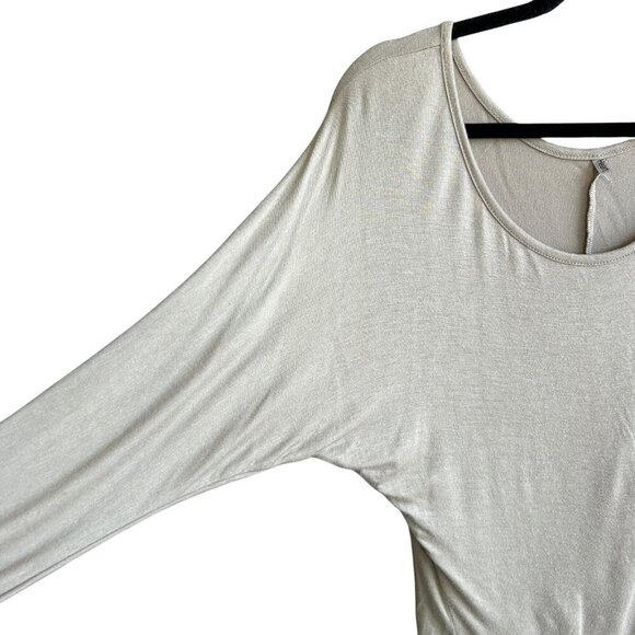 Heart Taupe Mauve Scoop Neck Batwing Sleeves Casual Top Size Small - Picture 2 of 8